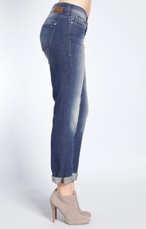 EMMA SLIM BOYFRIEND IN DEEP VINTAGE - Mavi Jeans